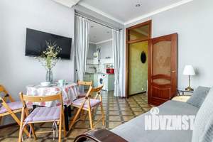 1-к квартира, посуточно, 50м2, 1/1 этаж