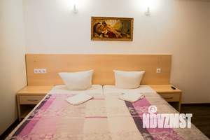Студия квартира, посуточно, 30м2, 1/2 этаж