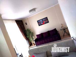 1-к квартира, посуточно, 42м2, 1/6 этаж