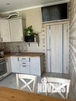 1-к квартира, посуточно, 42м2, 5/6 этаж