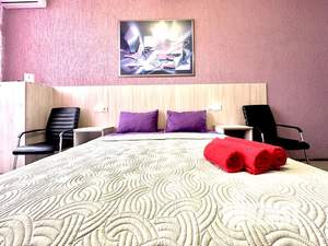Студия квартира, посуточно, 28м2, 1/8 этаж