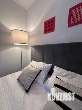 1-к квартира, посуточно, 30м2, 1/2 этаж