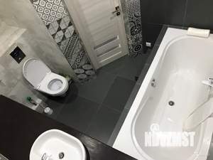 1-к квартира, посуточно, 57м2, 9/10 этаж
