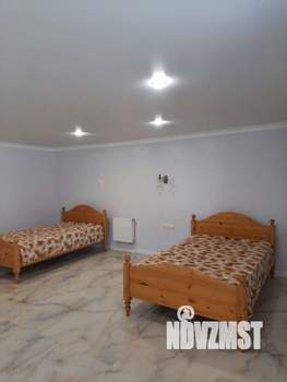 Студия квартира, посуточно, 70м2, 1/3 этаж