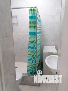 Студия квартира, посуточно, 40м2, 1/1 этаж