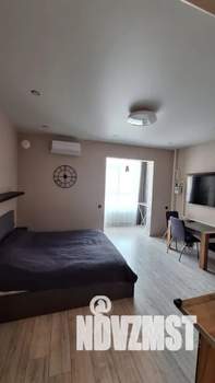 Студия квартира, посуточно, 33м2, 5/8 этаж