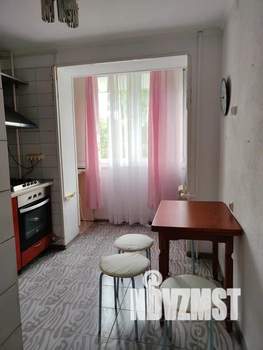 1-к квартира, посуточно, 35м2, 3/5 этаж