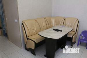 2-к квартира, посуточно, 43м2, 2/3 этаж