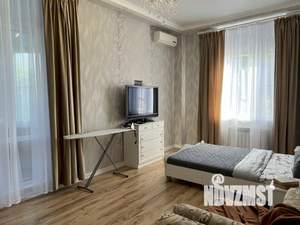 2-к квартира, посуточно, 72м2, 1/1 этаж