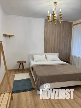 3-к квартира, посуточно, 60м2, 1/1 этаж