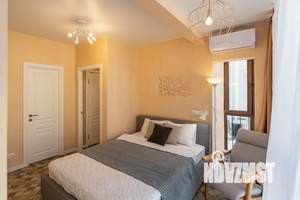 2-к квартира, посуточно, 38м2, 13/16 этаж