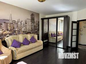 1-к квартира, посуточно, 50м2, 1/5 этаж