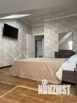 1-к квартира, посуточно, 56м2, 6/6 этаж