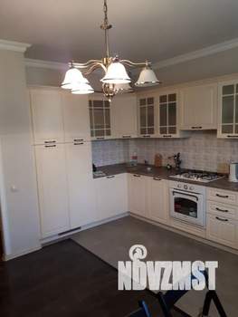 2-к квартира, посуточно, 74м2, 4/10 этаж