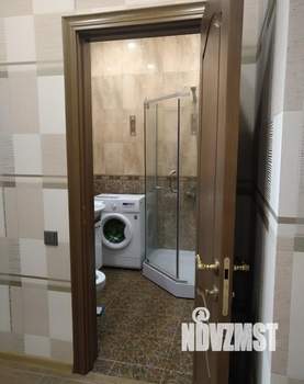 Студия квартира, посуточно, 41м2, 4/10 этаж