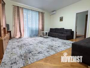 3-к квартира, посуточно, 100м2, 2/2 этаж