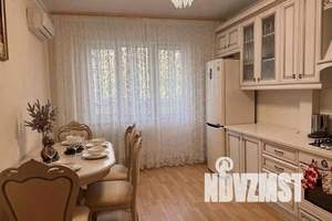 2-к квартира, посуточно, 62м2, 4/5 этаж