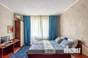 1-к квартира, посуточно, 38м2, 1/1 этаж