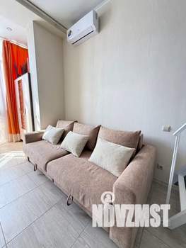 Студия квартира, посуточно, 25м2, 1/8 этаж