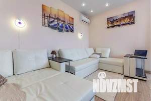 2-к квартира, посуточно, 60м2, 6/15 этаж