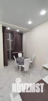 Студия квартира, посуточно, 32м2, 2/5 этаж