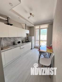 Студия квартира, посуточно, 40м2, 9/9 этаж