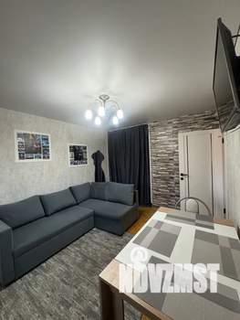 2-к квартира, посуточно, 47м2, 3/5 этаж