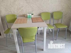 1-к квартира, посуточно, 46м2, 1/3 этаж