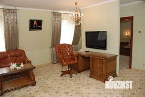 3-к квартира, посуточно, 100м2, 1/1 этаж