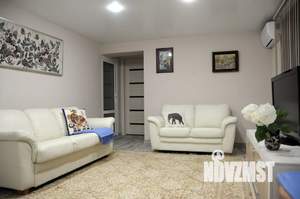2-к квартира, посуточно, 60м2, 1/3 этаж