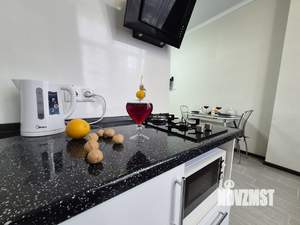 Студия квартира, посуточно, 30м2, 2/8 этаж