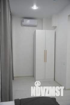 Студия квартира, посуточно, 35м2, 3/3 этаж