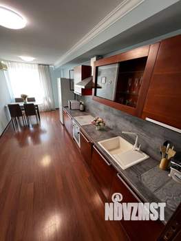 4-к квартира, посуточно, 115м2, 2/4 этаж