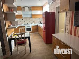 2-к квартира, посуточно, 72м2, 3/3 этаж