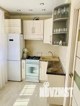 1-к квартира, посуточно, 40м2, 1/5 этаж