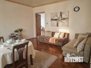 Студия квартира, посуточно, 45м2, 2/2 этаж