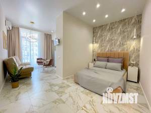 Студия квартира, посуточно, 38м2, 4/5 этаж