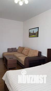 1-к квартира, посуточно, 42м2, 3/10 этаж