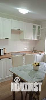 1-к квартира, посуточно, 35м2, 3/3 этаж