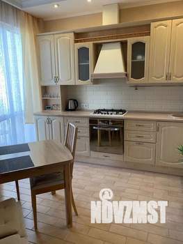 2-к квартира, посуточно, 68м2, 6/7 этаж