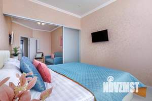 1-к квартира, посуточно, 49м2, 1/1 этаж