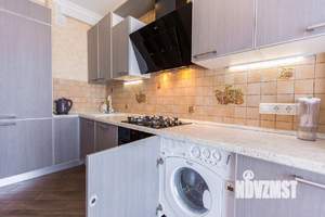 1-к квартира, посуточно, 50м2, 5/10 этаж