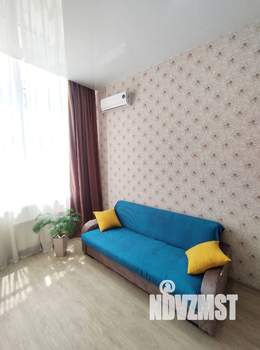Студия квартира, посуточно, 27м2, 1/6 этаж