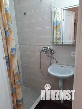 Студия квартира, посуточно, 25м2, 1/3 этаж