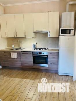 2-к квартира, посуточно, 90м2, 2/4 этаж