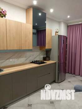 1-к квартира, посуточно, 42м2, 6/8 этаж