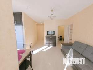 Студия квартира, посуточно, 40м2, 2/2 этаж