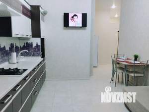 1-к квартира, посуточно, 41м2, 4/8 этаж