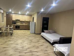 Студия квартира, посуточно, 50м2, 1/7 этаж