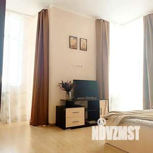 1-к квартира, посуточно, 33м2, 2/4 этаж